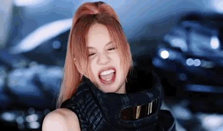 人均手握高奢代言的BLACKPINK，每一帧镜头都好贵