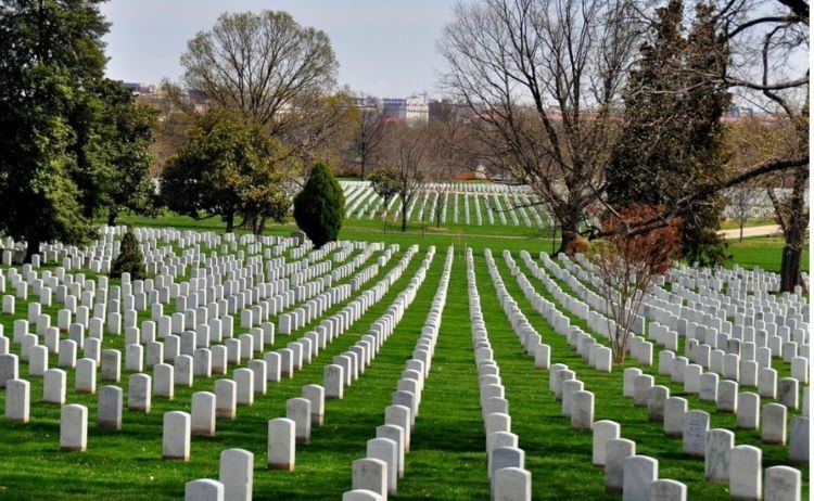 坟前生洞子孙穷啥意思,古人说生男生女是祖坟积德
