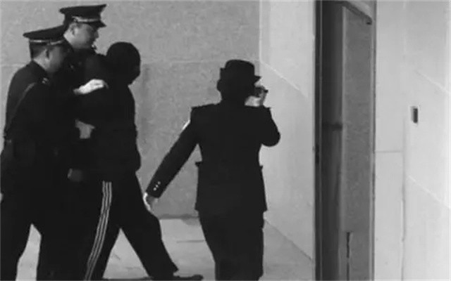 内蒙微笑杀手赵志红,死刑犯微笑杀手