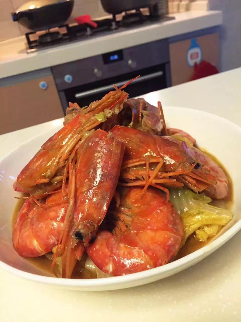 吃虾吃到生虾,吃虾吃到像口香糖