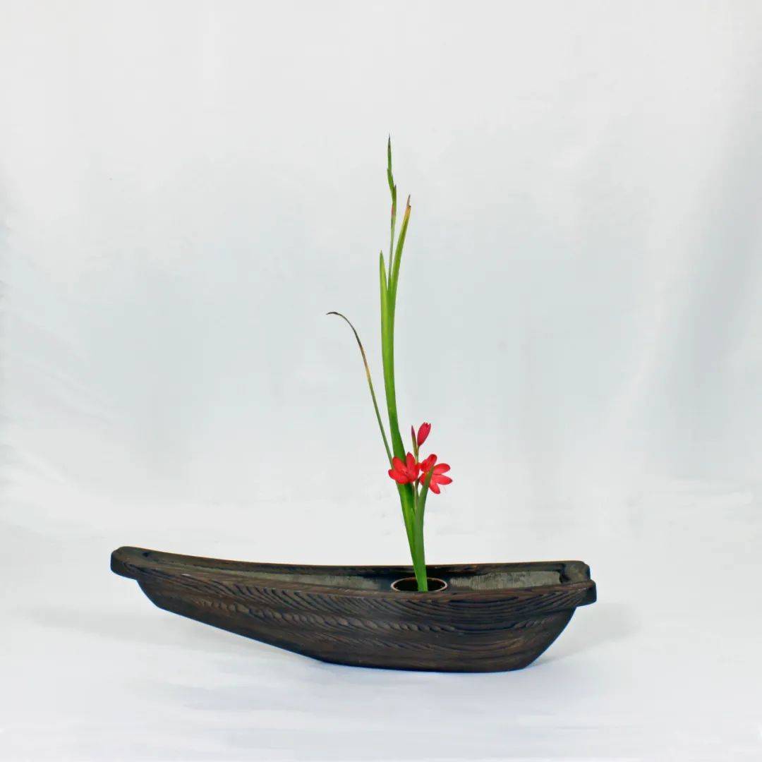 日式插花技法,日式插花的特色及技巧