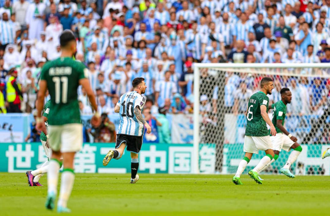 梅西十大输球瞬间,足坛巨星十大尴尬瞬间