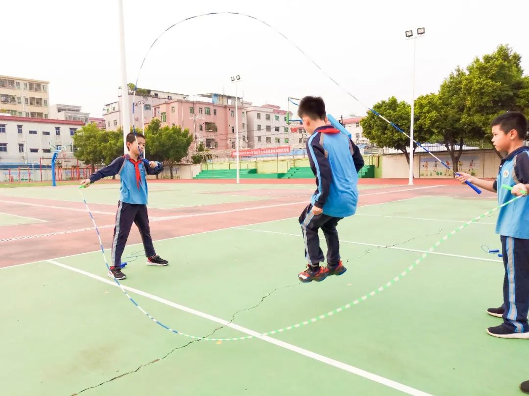 个性成长，青春绽放|塘厦镇林村小学探索校内课后服务