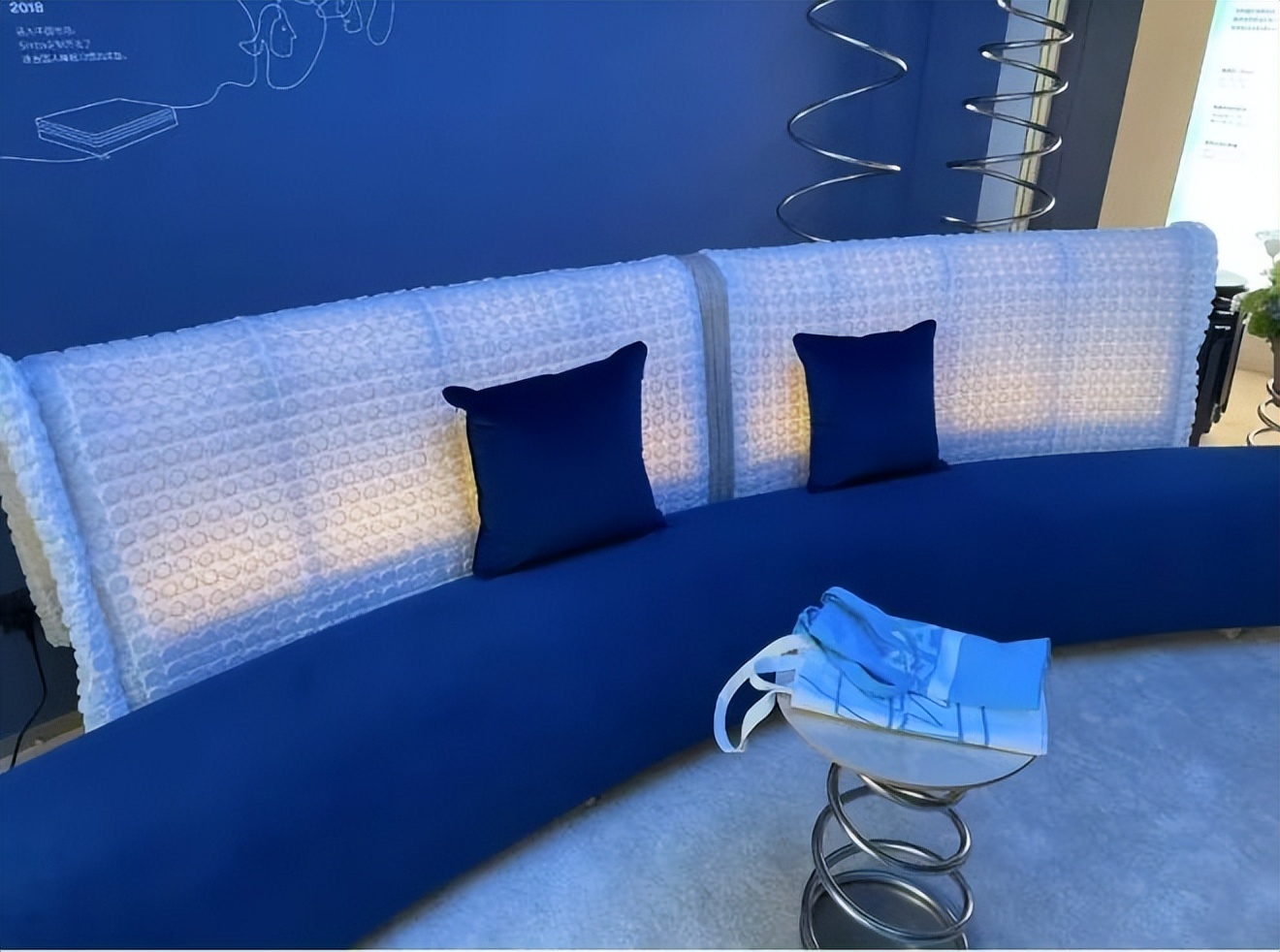 fendi杭州专卖店,fendi商场照片