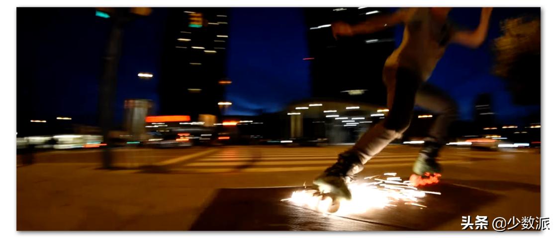 轮滑初学入门教程小孩,轮滑运动如何科学入门