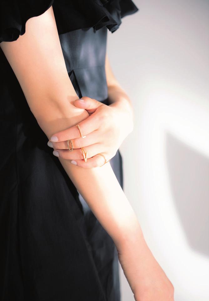 吉濑美智子的详细资料,吉濑美智子最美的照片