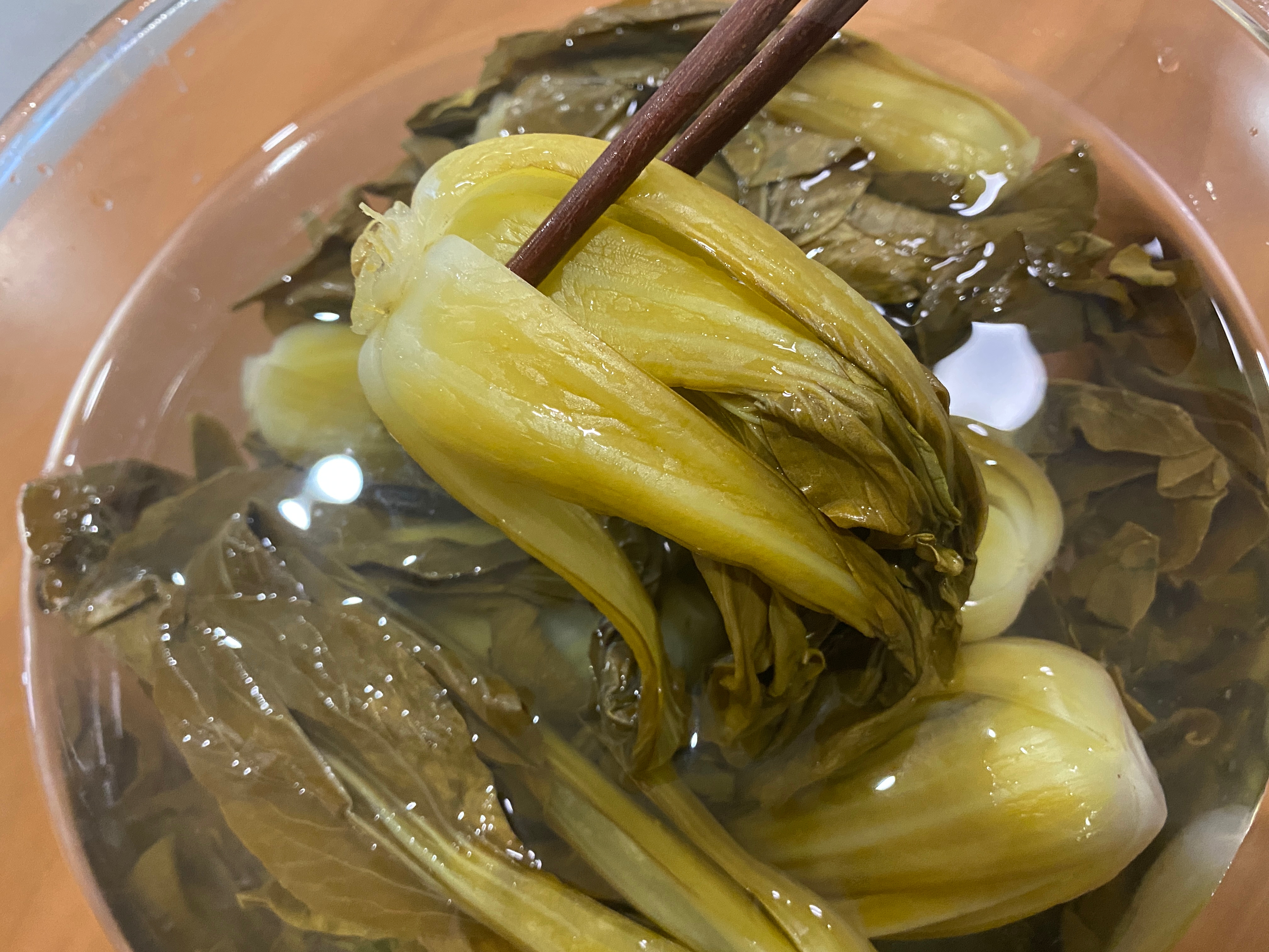 想吃酸菜自己做,想吃酸菜必须自己动手