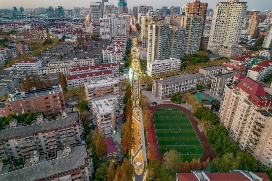 评价高颜值的神评论,高颜值高评价