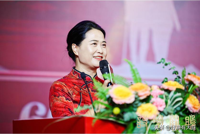 在诗与茶中感受深爱|“诗咏关雎”60周年钻石婚纪念茶会圆满举办