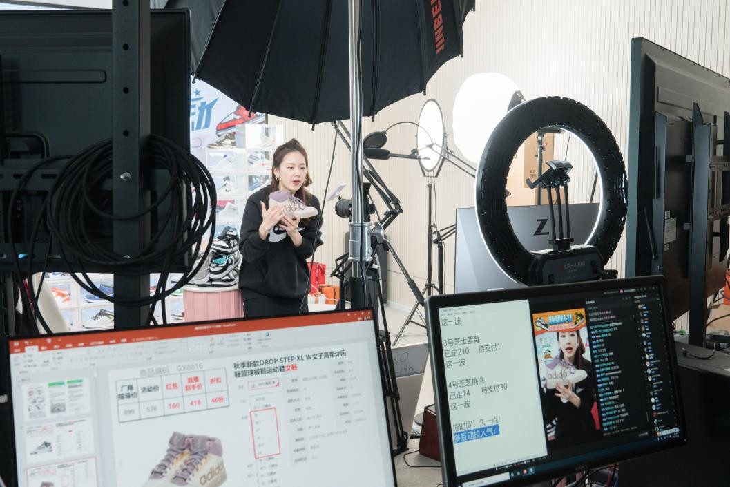 同一产品价格差别大,唯品会为啥一样的商品价格不一样