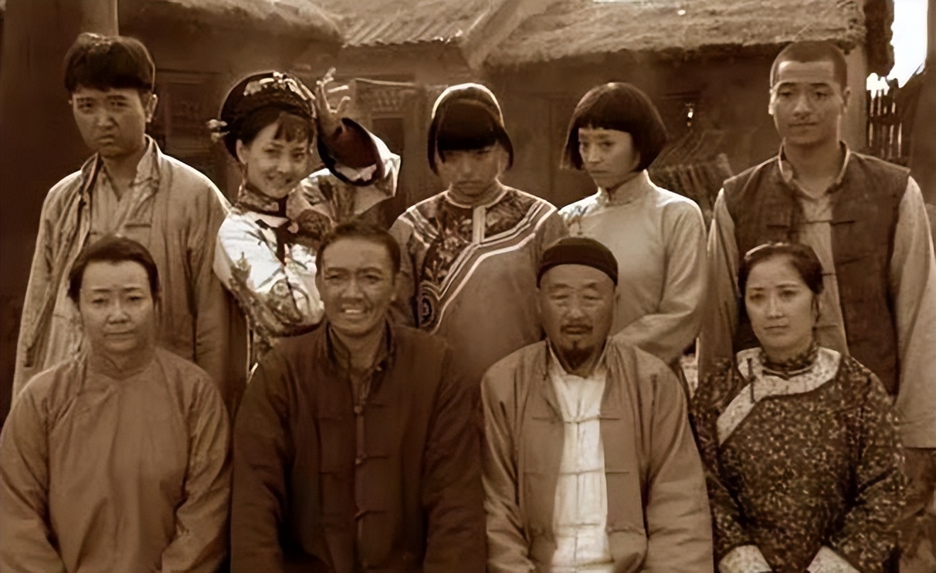 十部必看高分年代剧,10部最耐看的年代剧活着