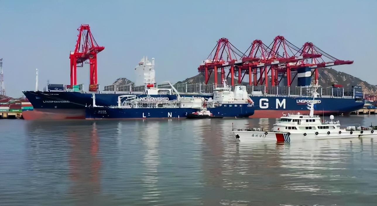 7月1日传来两个好消息：微信官方致歉，潜伏在中国的间谍要完了！