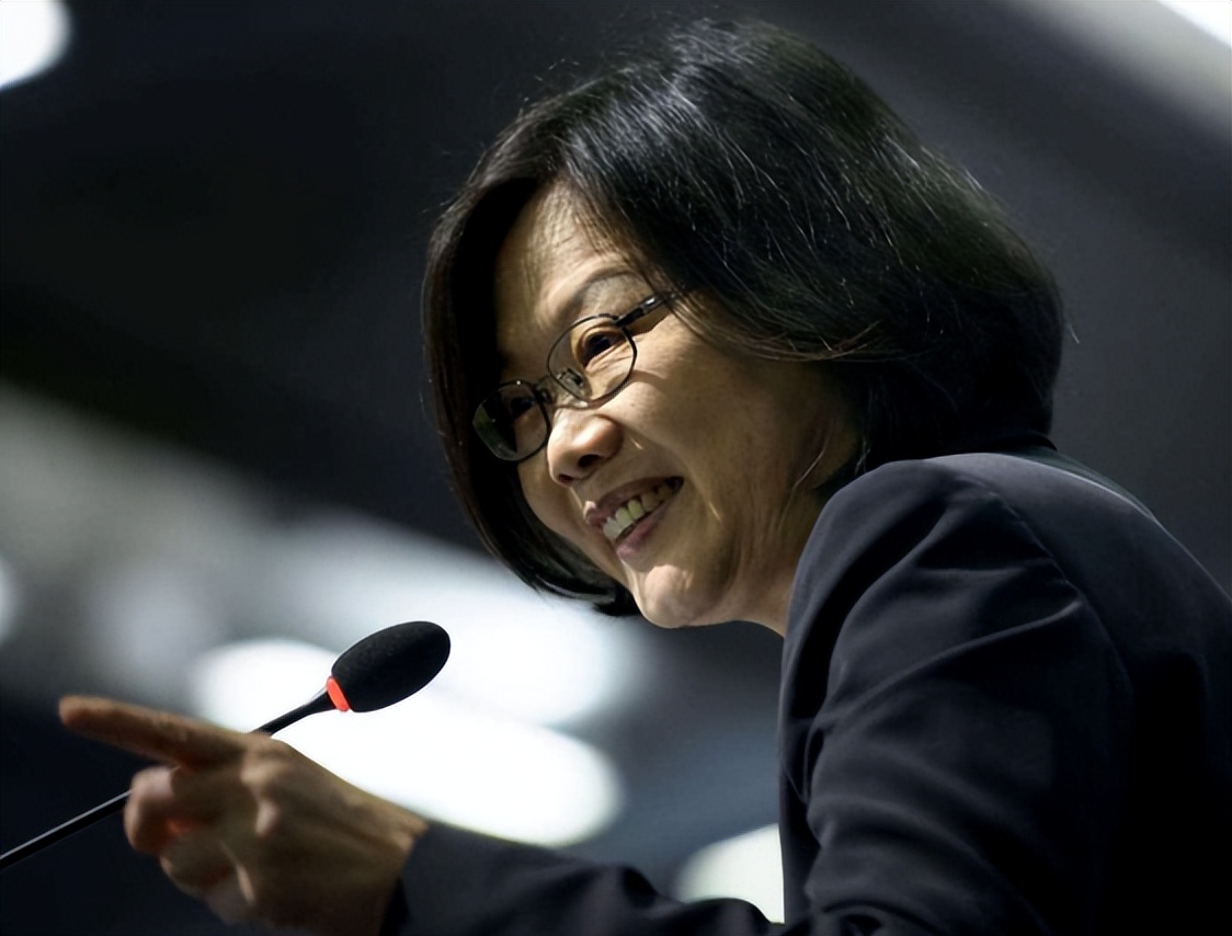 蔡英文的财产被曝光？台媒查出蔡巨额存款，数字让一众富豪都惊愕