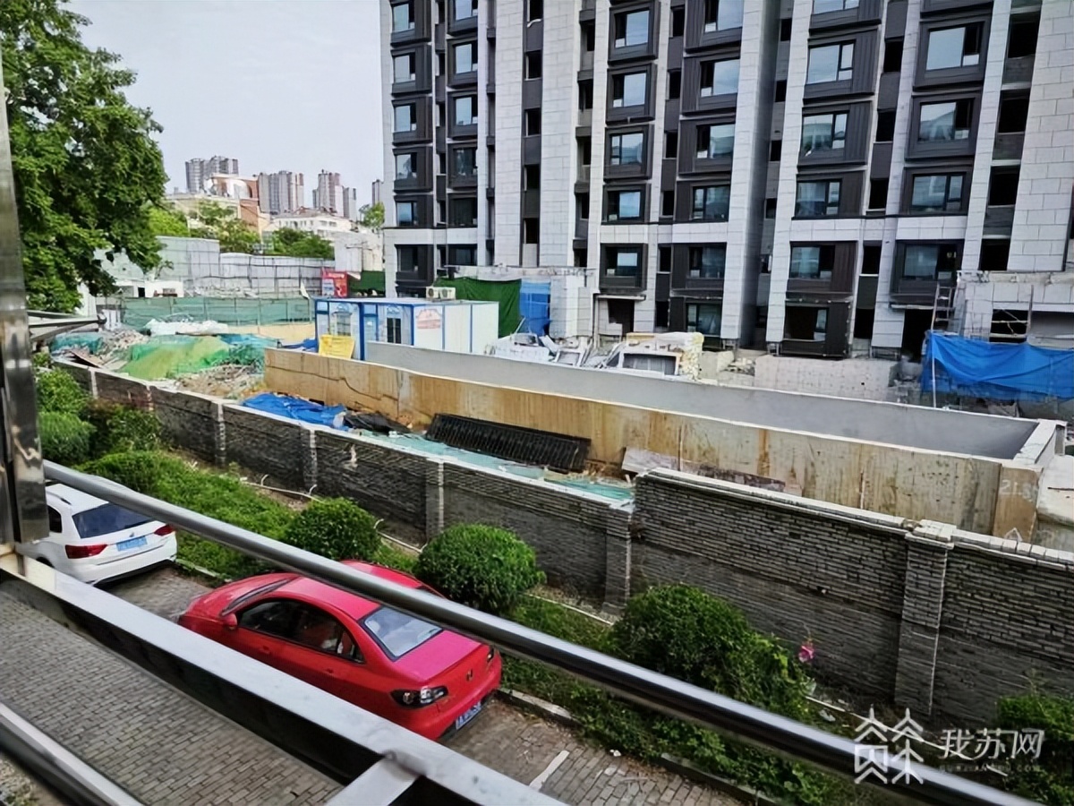 高科置业强拆老小区围墙相邻小区业主反对丨解忧帮