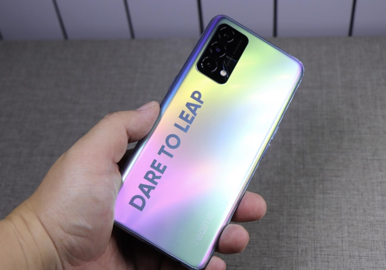 现在1500元左右哪款手机性价比高,1500元左右性价比高的最新款手机