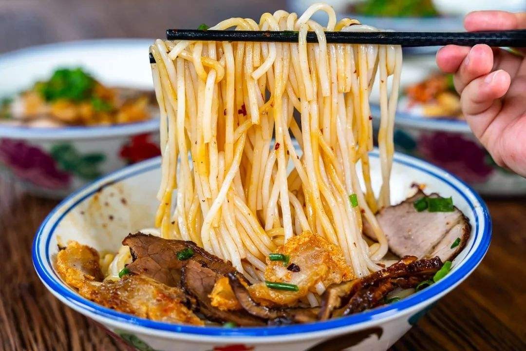 文旅月历丨初冬养膘，就到广西开吃