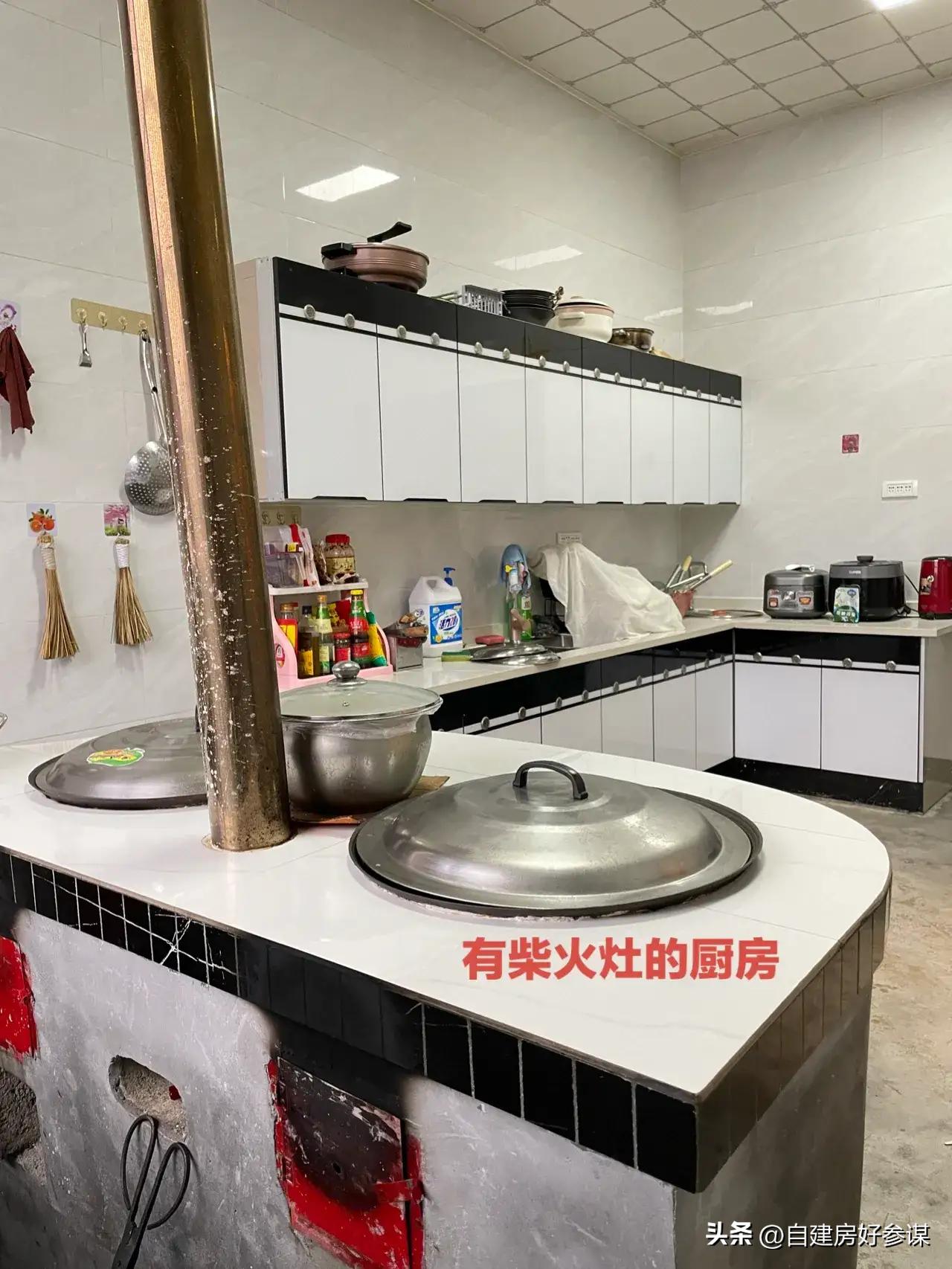 自建房厨房柴火灶尺寸和设计图,农村带火灶房屋设计图纸