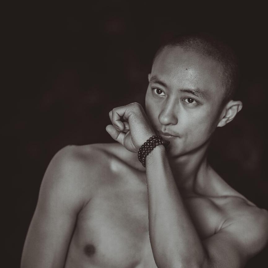 杨丽萍经典舞剧孔雀再飨津门,一生必看一次杨丽萍《孔雀》