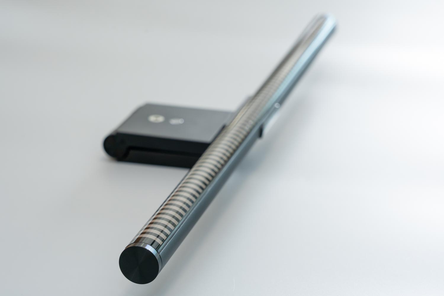 徕美视屏幕挂灯测评,徕美视显示器灯评测