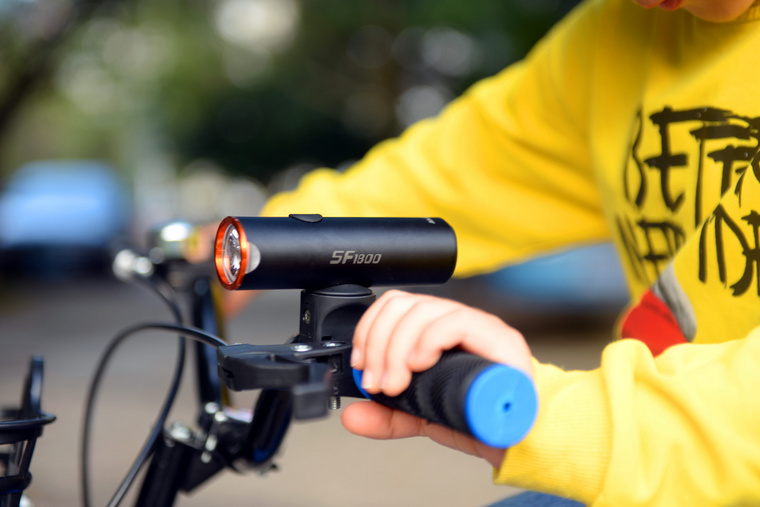夜间骑行必须要有好车灯,骑行车灯推荐排行