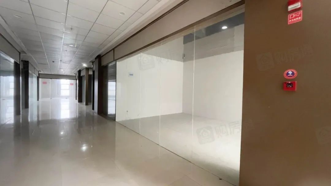 唏嘘！耗资7亿老牌商场或倒闭，巨量店铺闭门歇业！