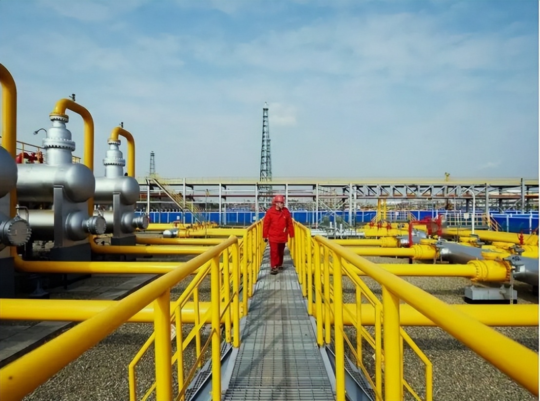 印度放弃使用卢比购买俄罗斯石油,印度买俄罗斯的石油怎么输送