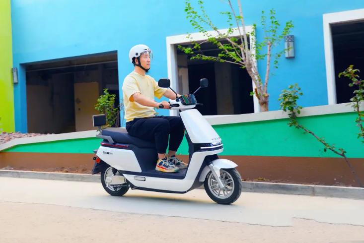 爱玛热销电动车,雅迪电动车哪个型号热销