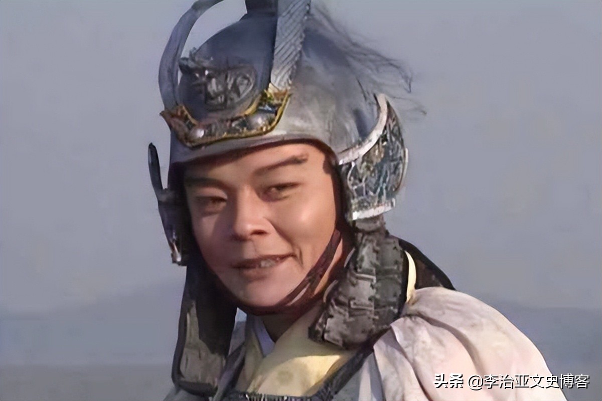 专门坑老同学的周郎