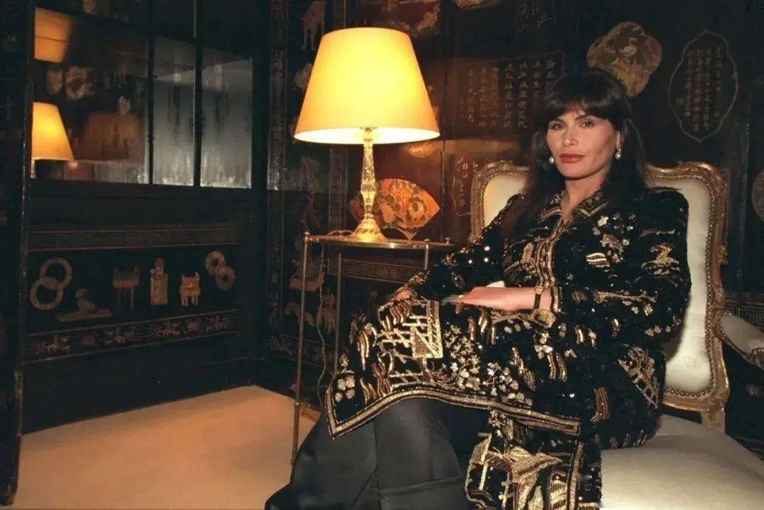 易梦玲网红衣服,易梦玲穿迪奥古董高定