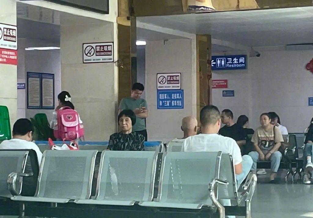 小县城的客运站,小县城里开驿站赚钱吗