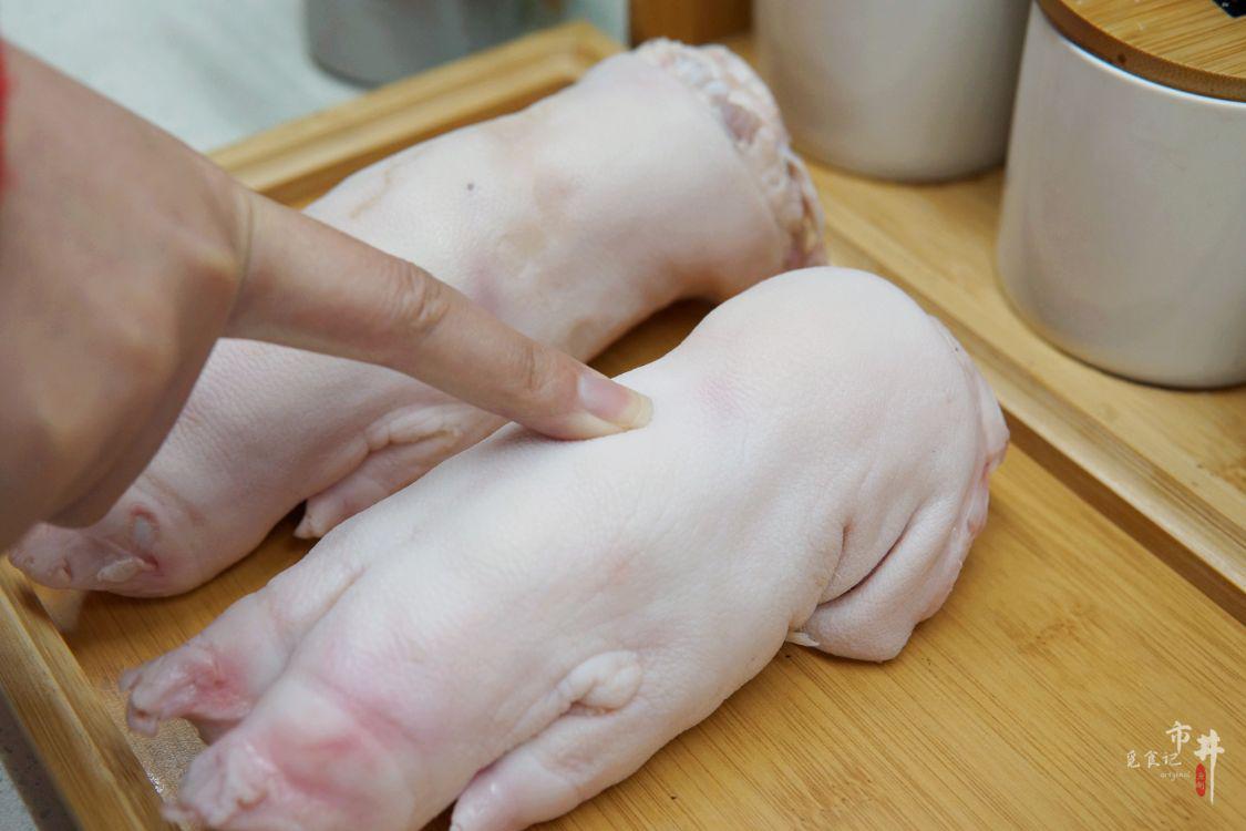 买猪蹄怎么分前蹄后蹄,买猪蹄时如何区分前蹄和后蹄
