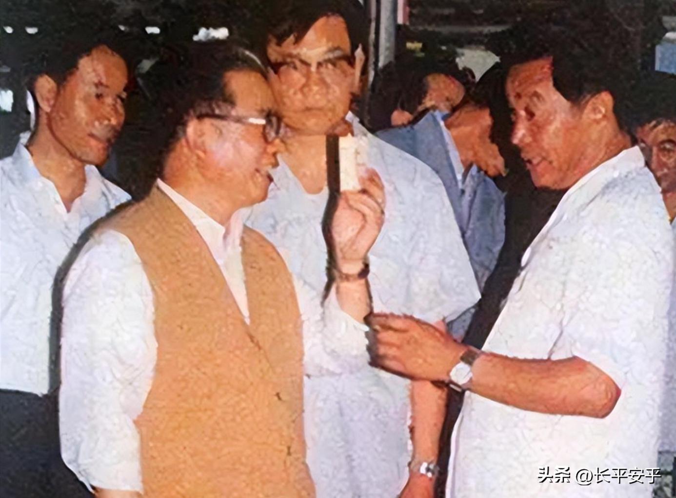 90年代抽红塔山属于什么档次,90年代红塔山味道