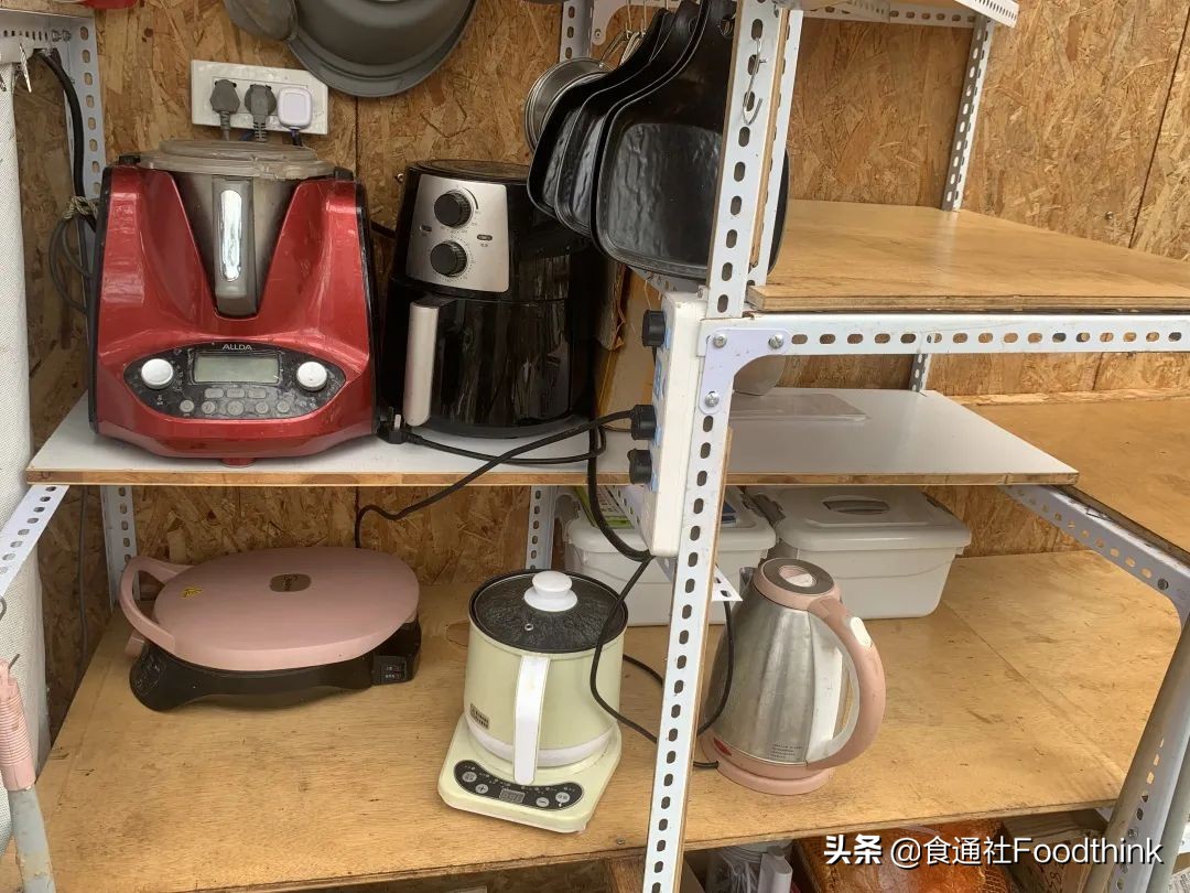 千元预算搞定所有炊具｜扣子的一平米厨房