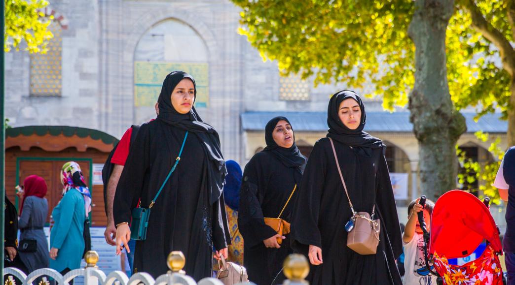 穆斯林的服饰传统,传统穆斯林服饰