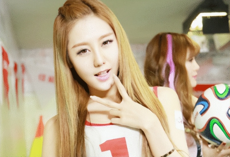 足球宝贝书籍,关于足球宝贝的书