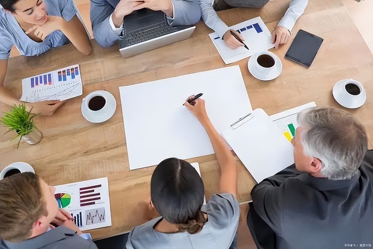 xd股票值得投资吗,港联证券