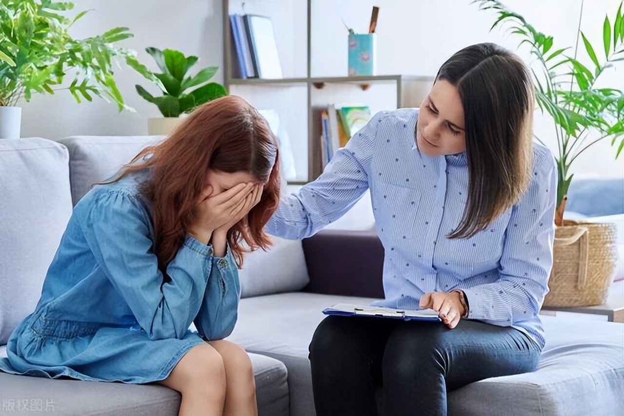 八岁男孩眼球被溶解,20分钟孩子眼球溶化无力回天