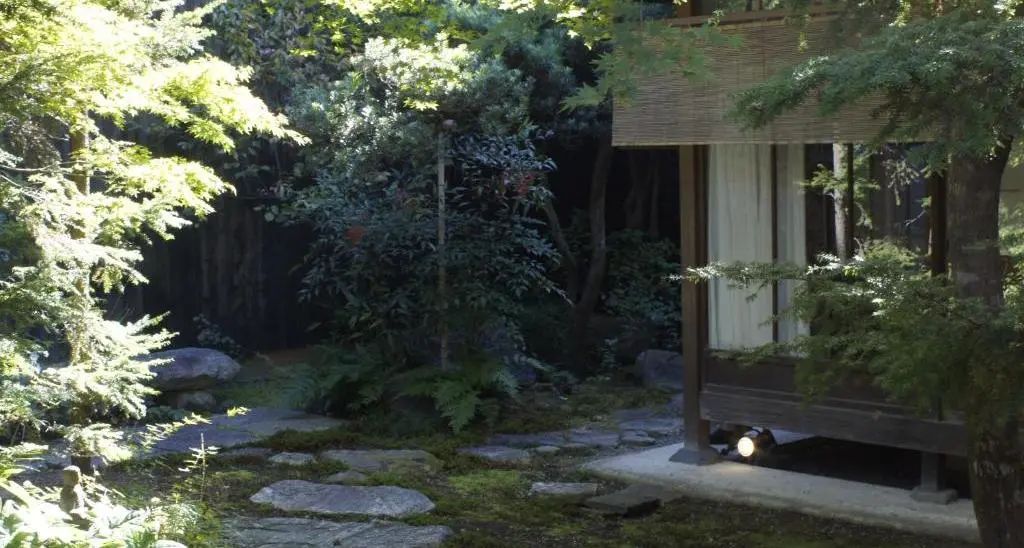 浜兘閰掑簵鎺ㄨ崘鏃ュ紡,浜兘鏃ュ紡鏃呴鎺ㄨ崘