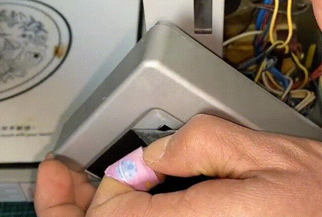 美的微波炉按键失灵是什么原因,lg微波炉全部按键失灵怎么修