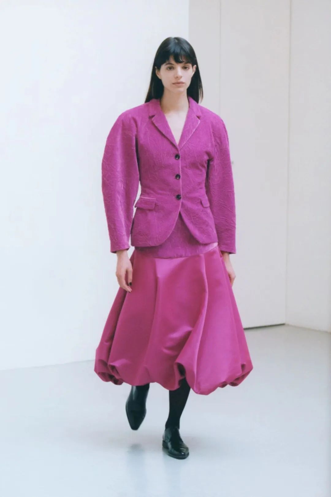 珠宝今年流行色,2017秋冬流行色该怎么与珠宝搭配