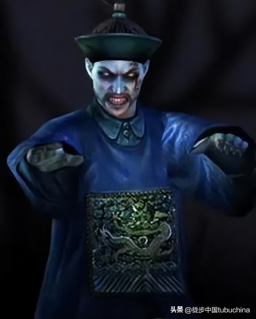 带强光手电筒探险,强光手电筒去深山老林