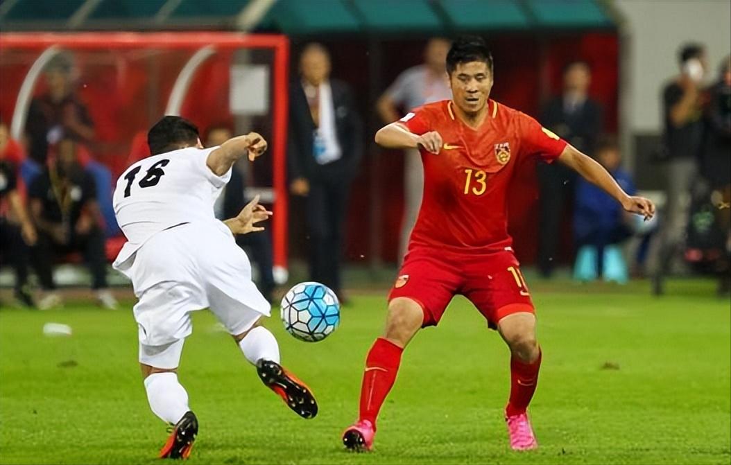 国足太太团斗艳美如画,国足太太团真实身材