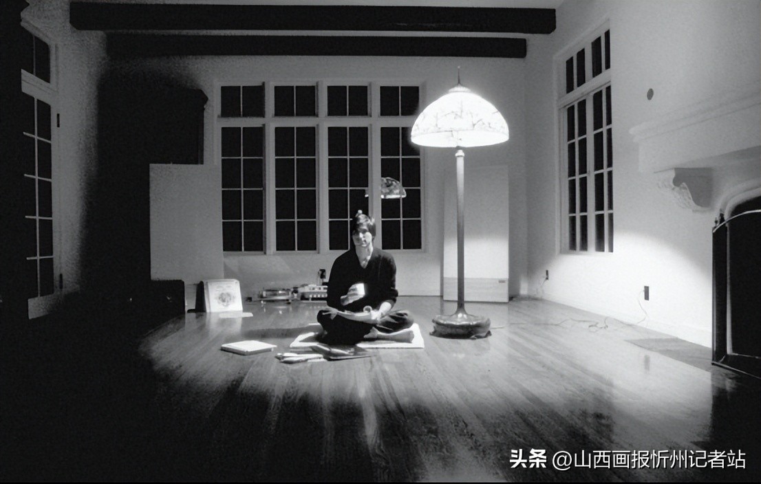 乔布斯传大道至简,乔布斯简单和专注是我成功的秘诀