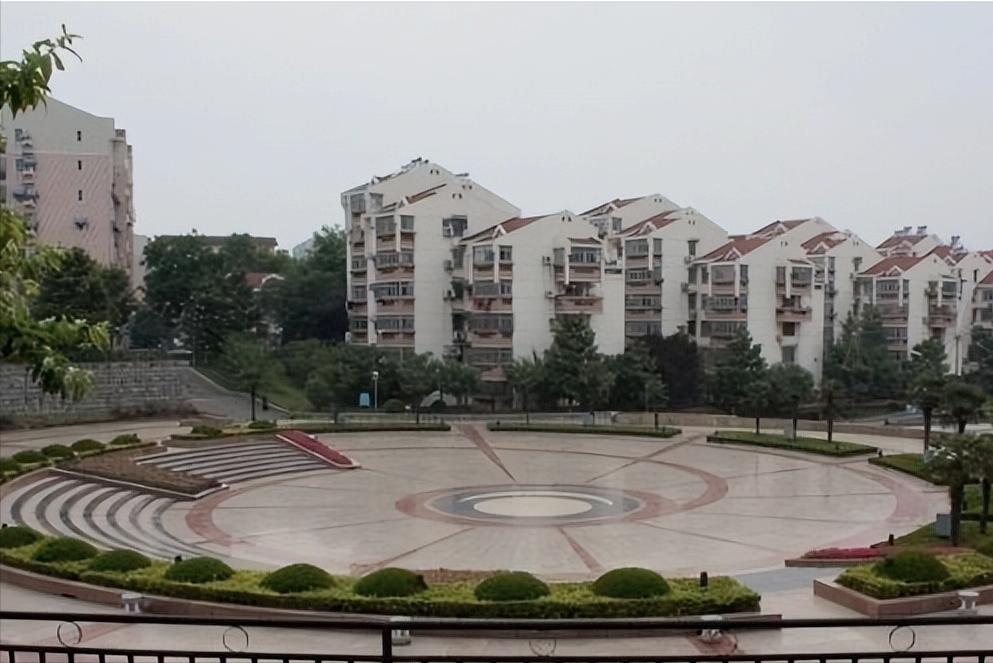 合肥有几个琥珀山庄,探秘合肥琥珀山庄