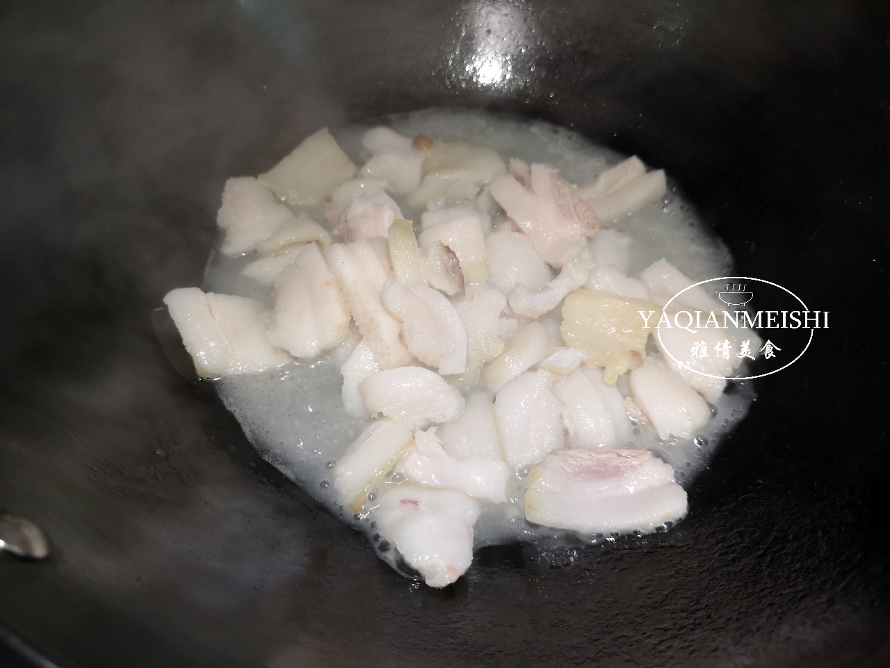 猪油是世界上最健康的油？“猪油渣”能不能吃？答案我来告诉你