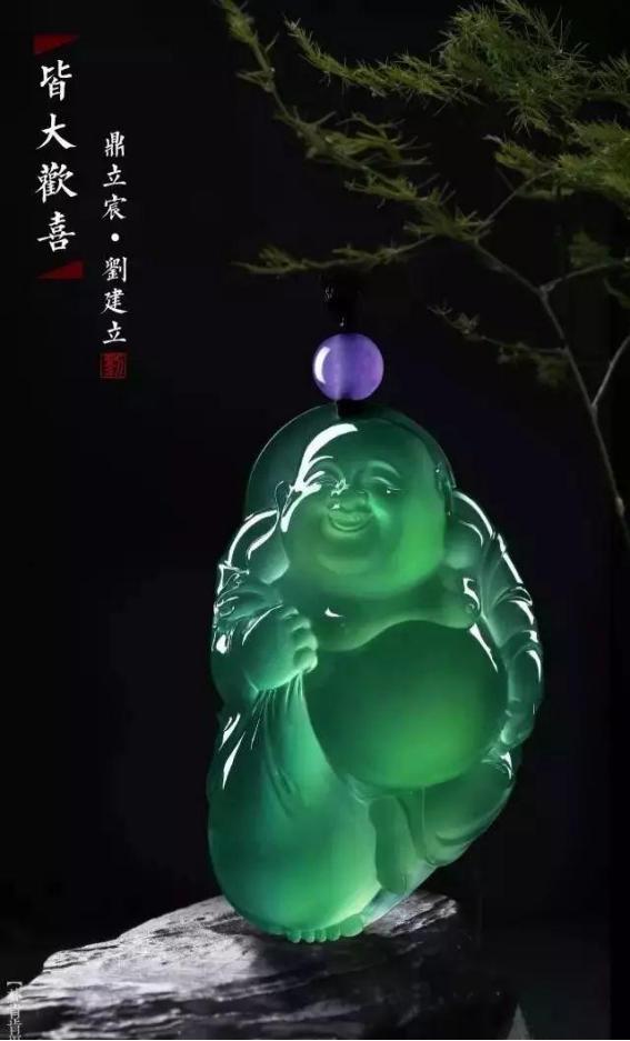 极品翡翠佛像挂件,极品翡翠风铃挂件