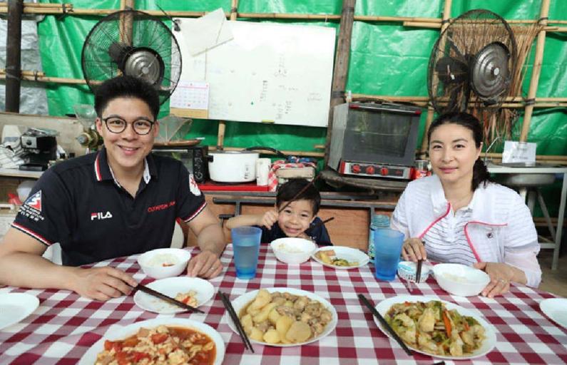 霍启刚住院了么,霍启刚发长文悼念郭晶晶