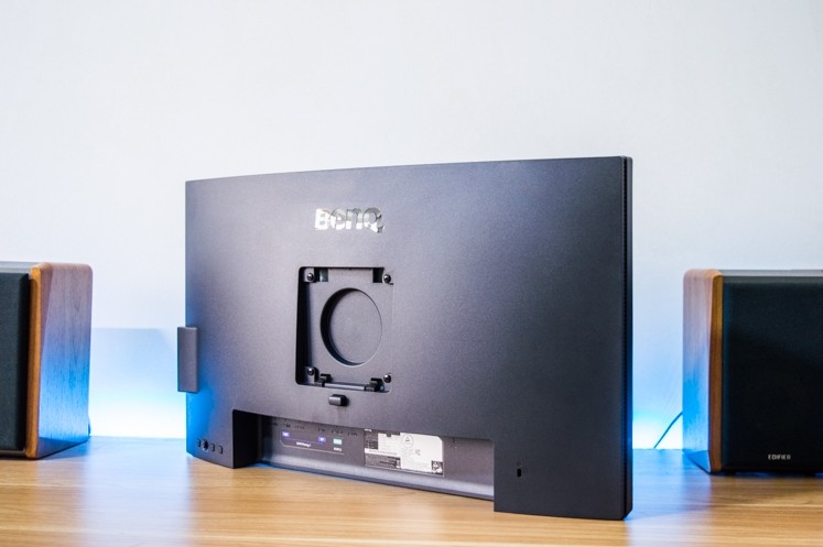 明基pd2506q如何调整显示位置,明基pd2506q与2705哪个好