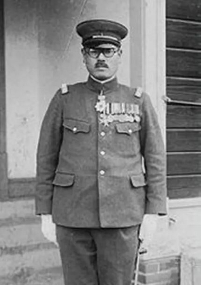 对杨靖宇割头的日军，结局如何？毒杀自己妻女后剖腹，侄女谢罪