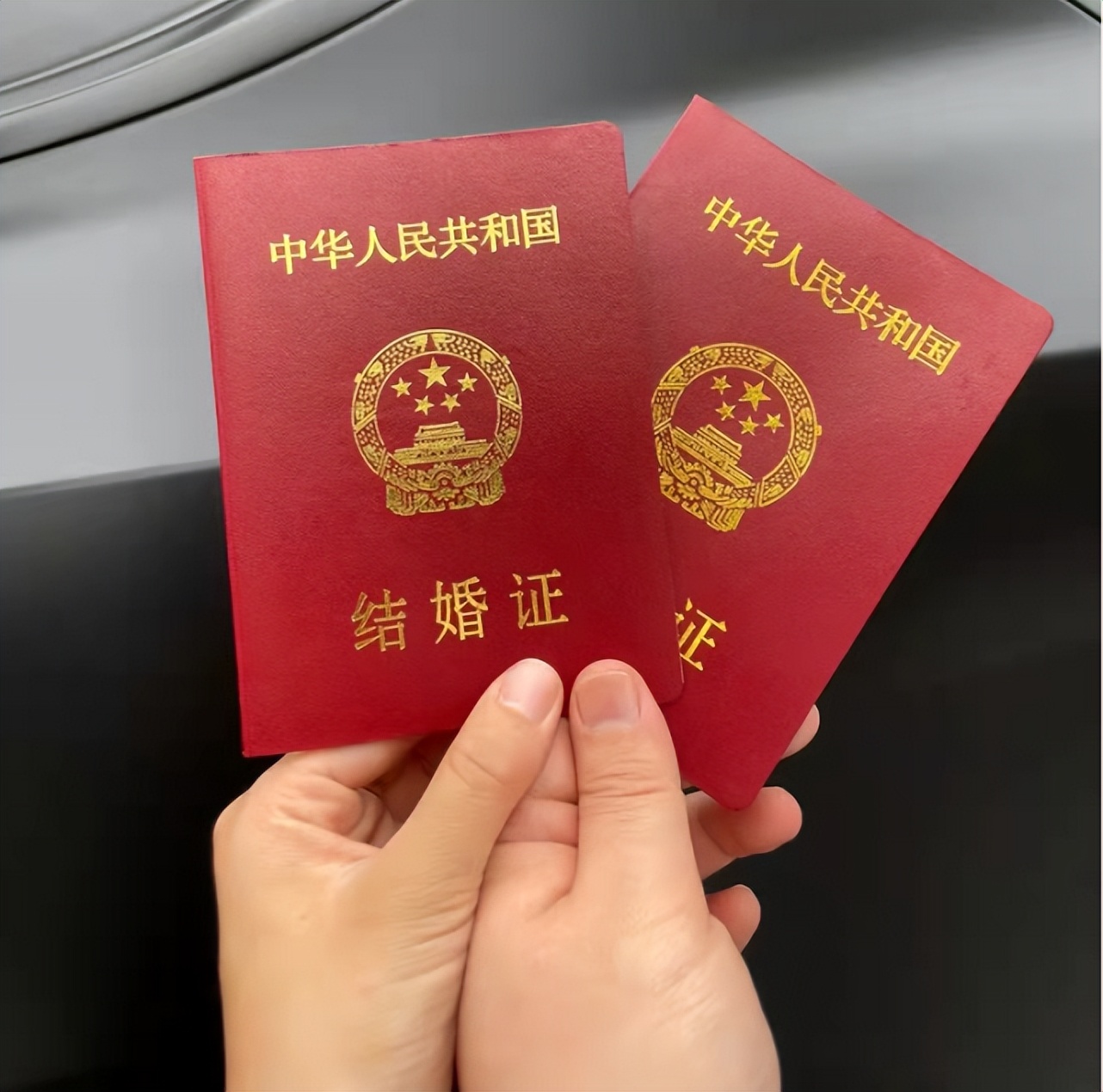 郝劭文晒婚纱照和妻子秀恩爱,郝劭文结婚感言